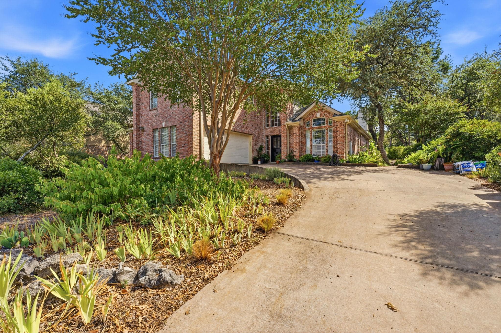 10505 Grand Oak Cir