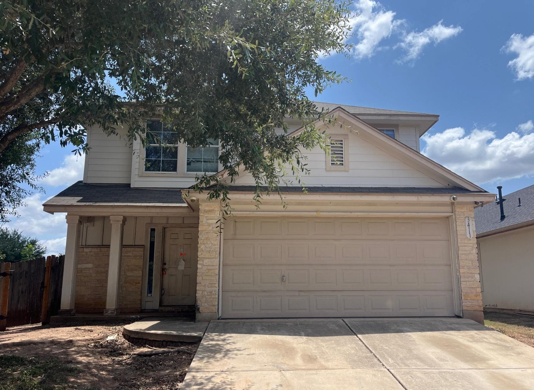 3411  Barksdale Dr