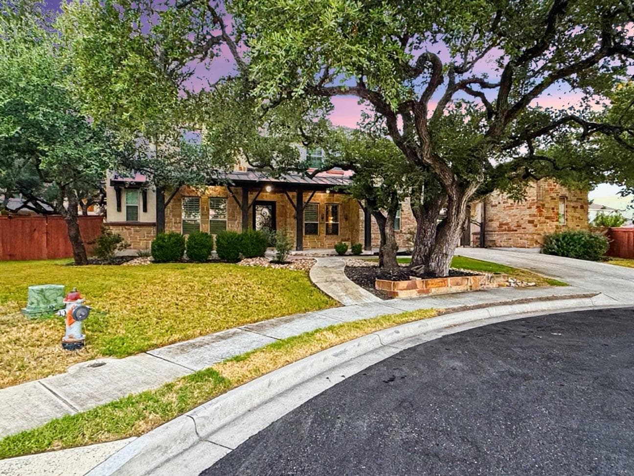 2900  Browntop Ct