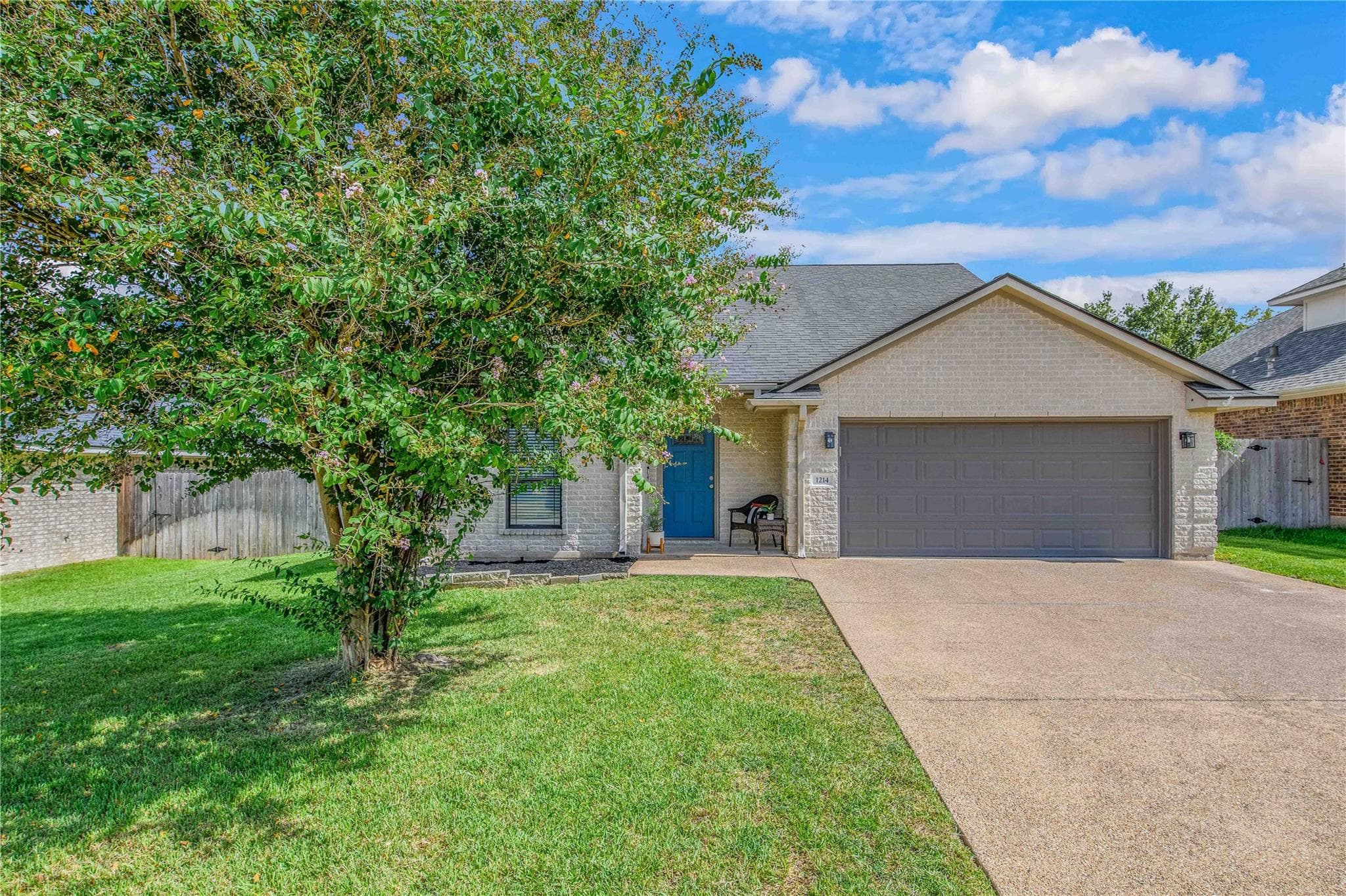 1214  Martinsville Ln