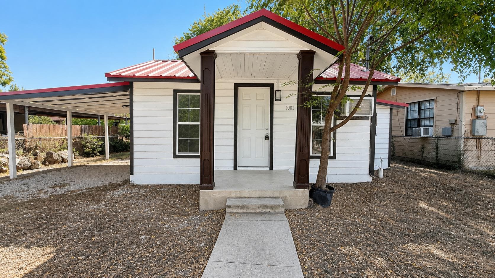 1001  Tony Lee St