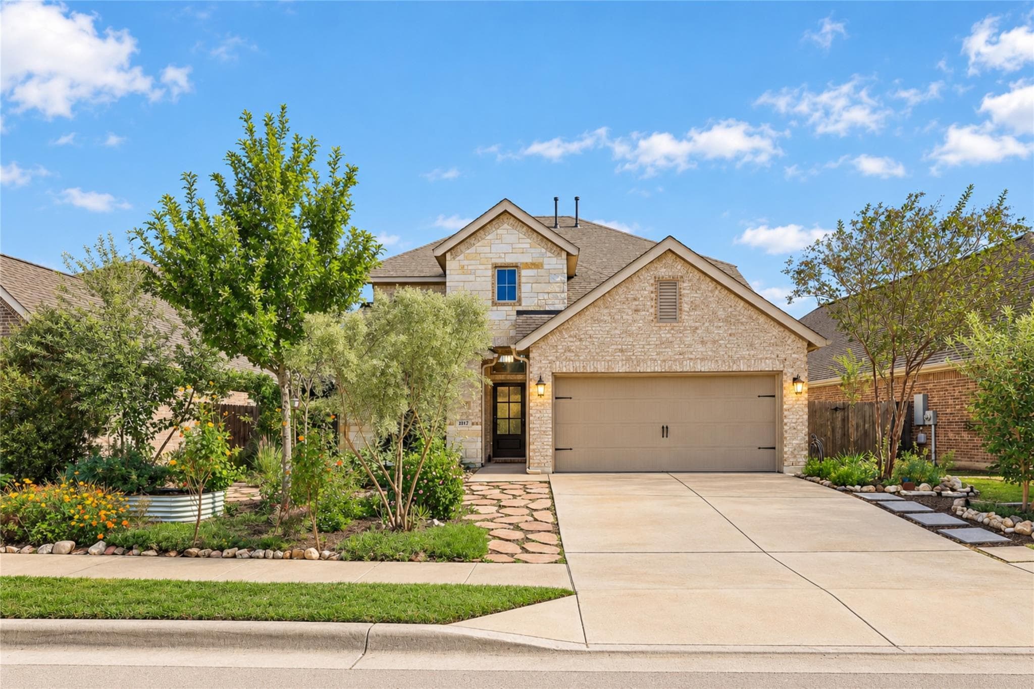317  Lacey Oak Loop