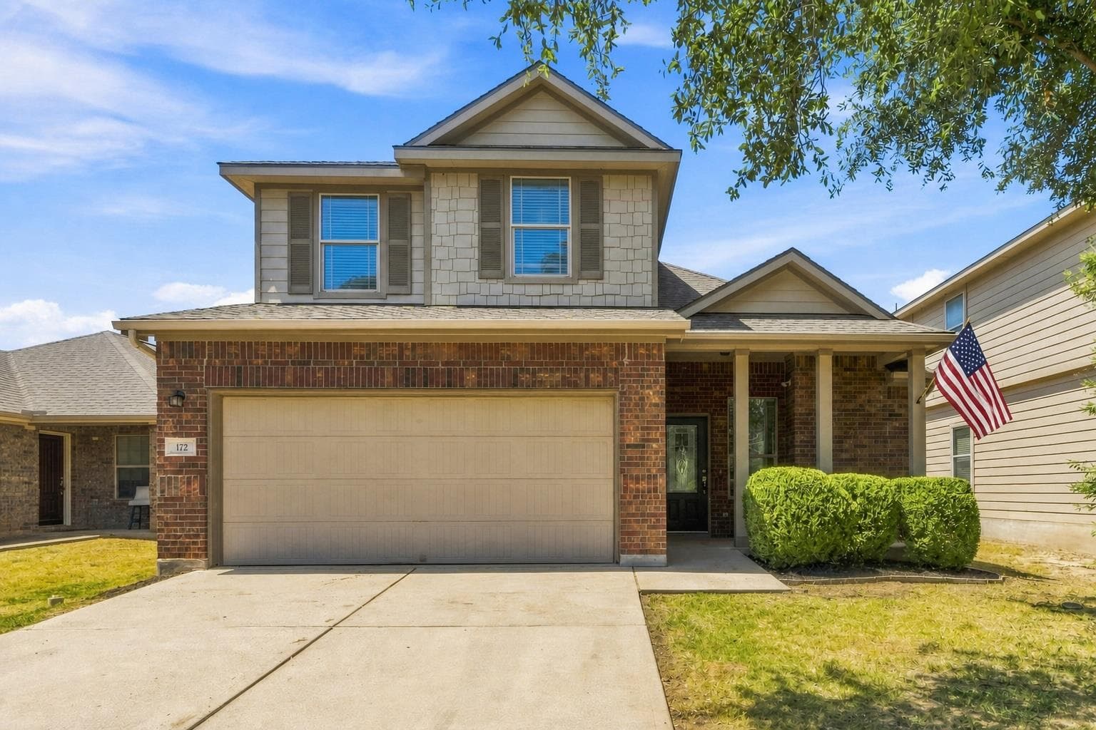 172  Housefinch Loop