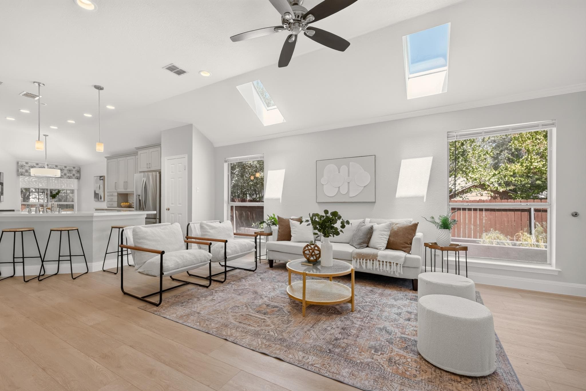 13536  Anarosa Loop