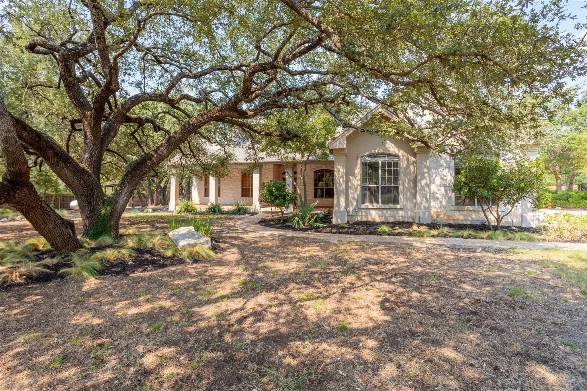 107 Hallie Ct