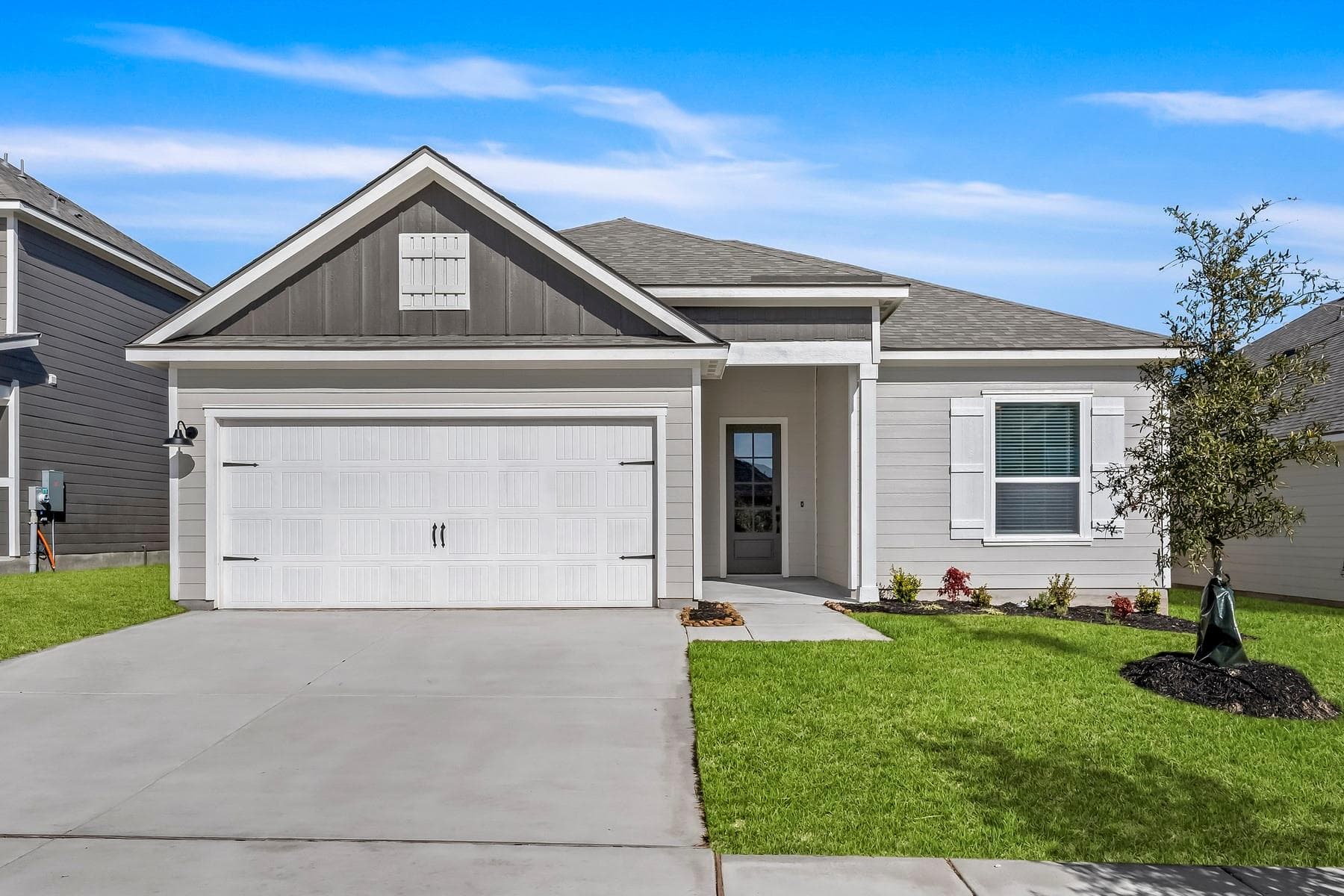 125 Skyflower Ln