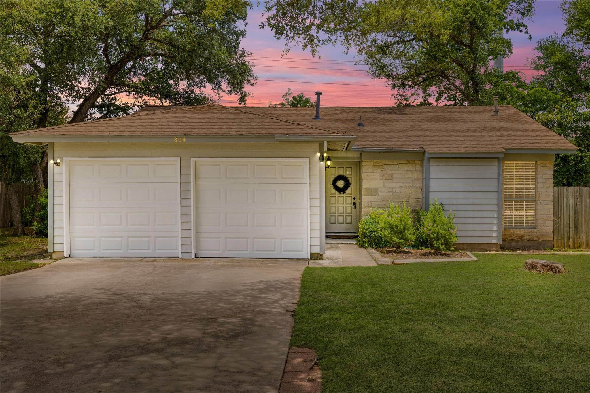 804 Lone Tree Ct