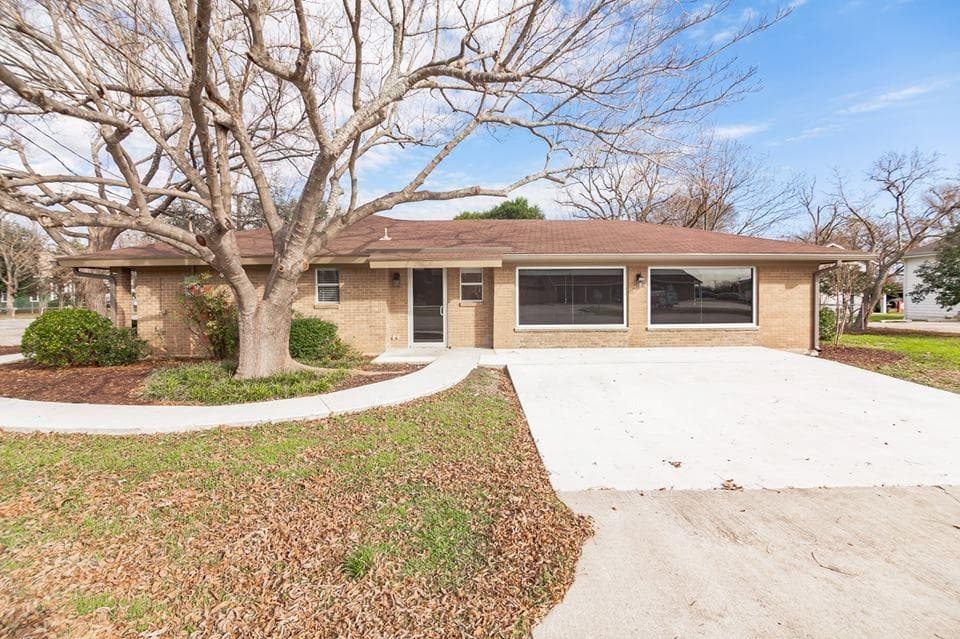 201 Taylor St