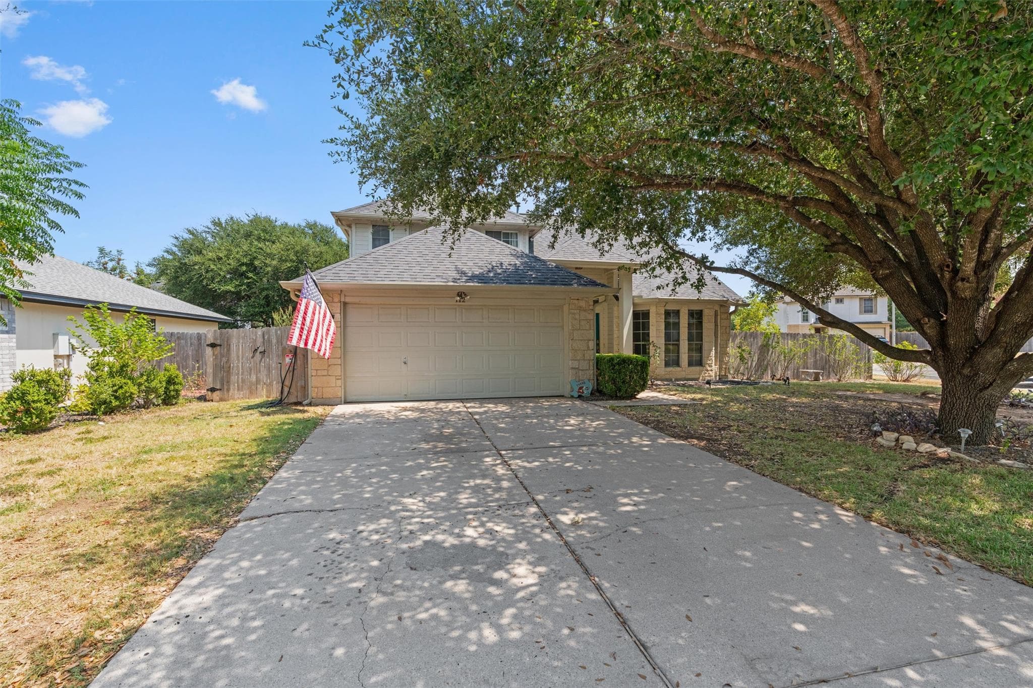 112  Dogwood Dr