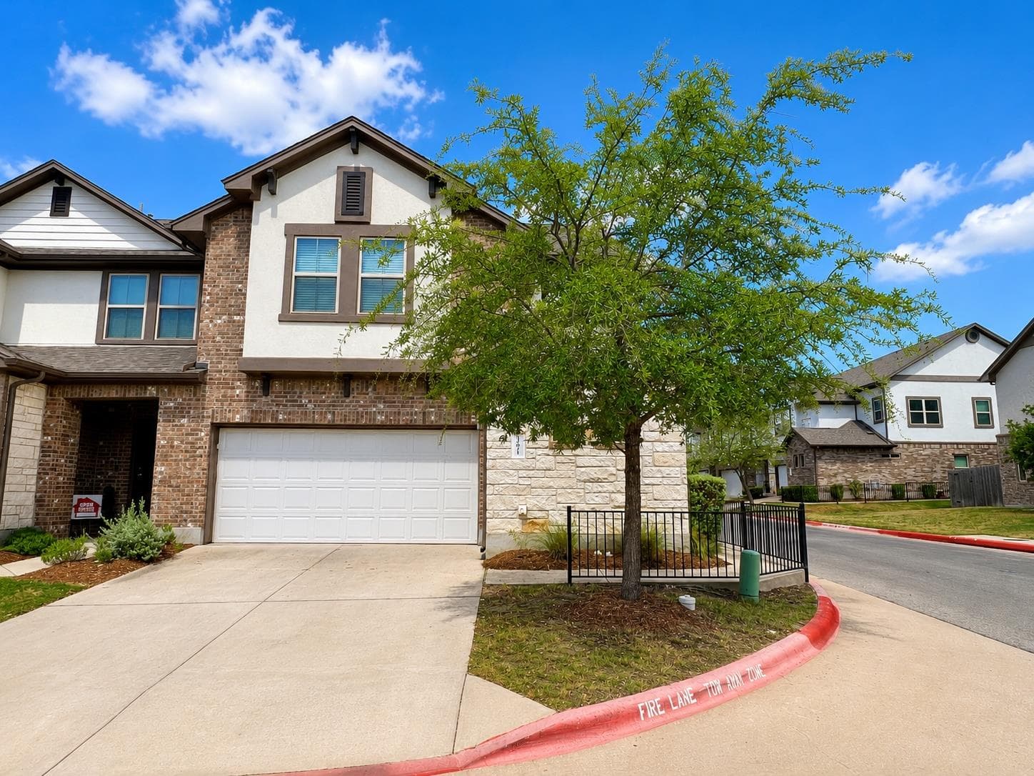 2304 S Lakeline Blvd #391