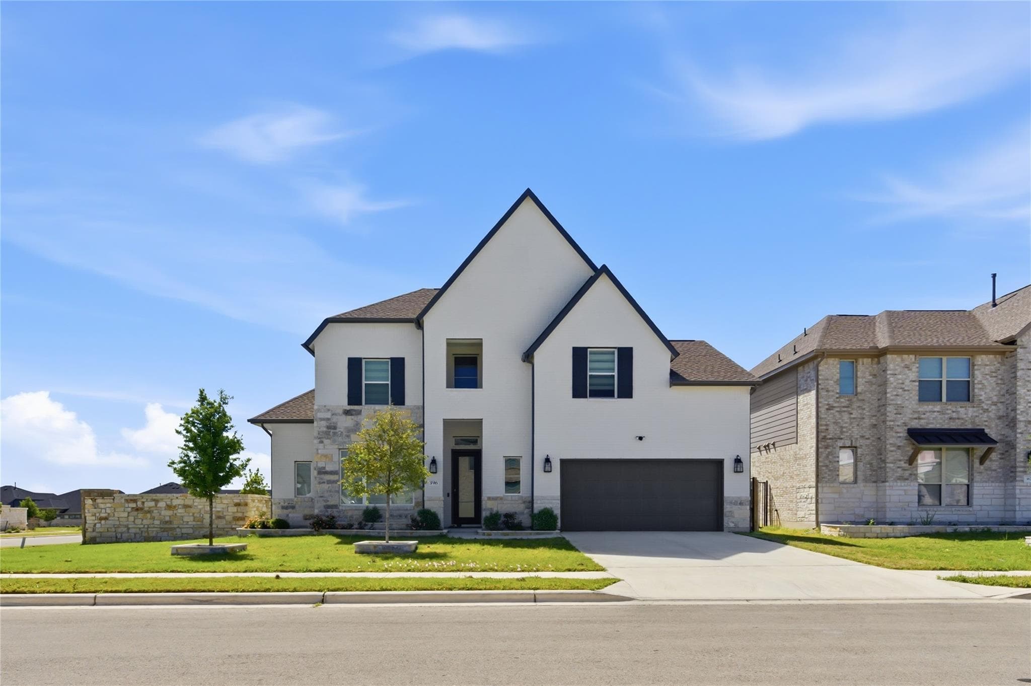 396  Hollister Dr