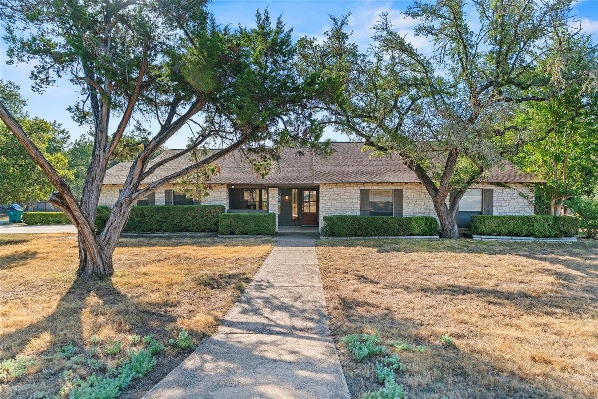 21 Shady Grove Ln