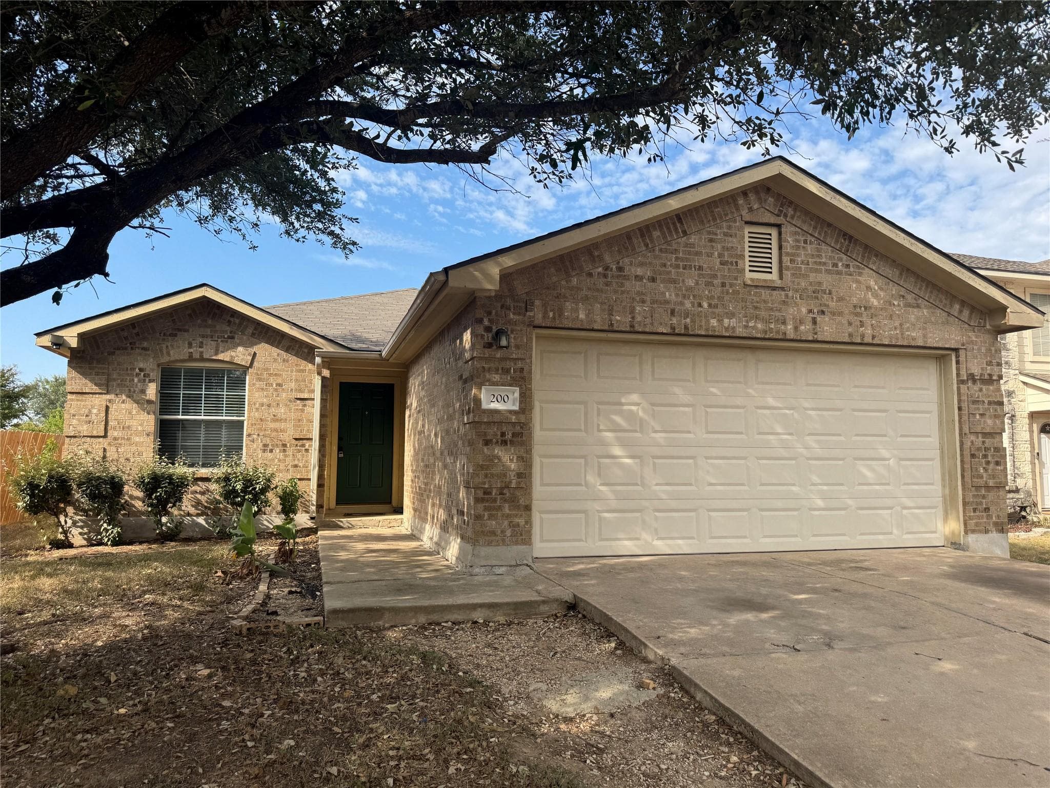 200  Meadow Park Dr