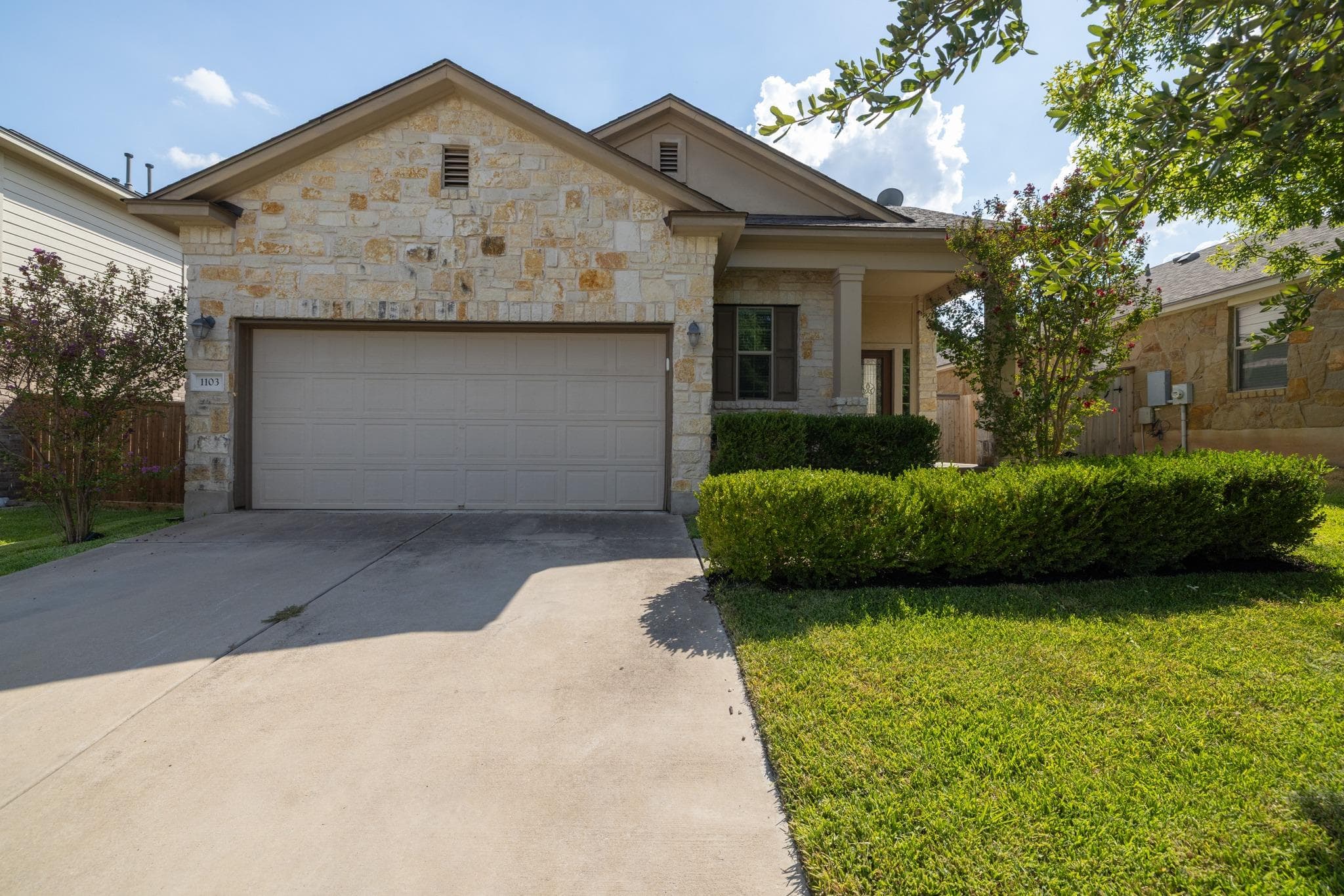1103  Sunny Meadows Loop