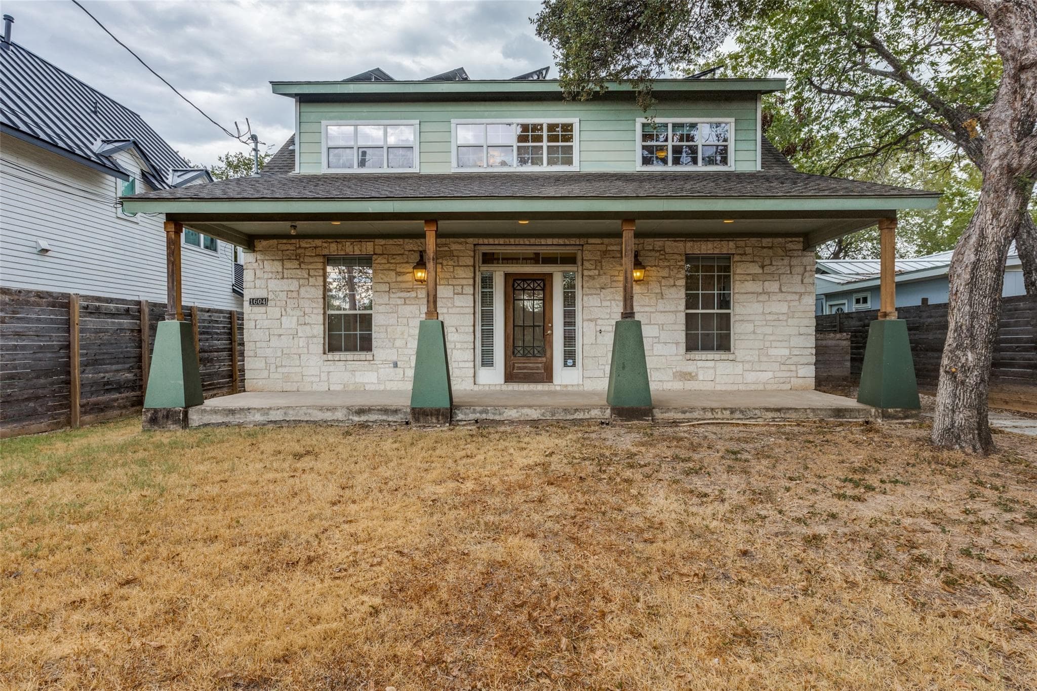 1604 Walnut Ave #A