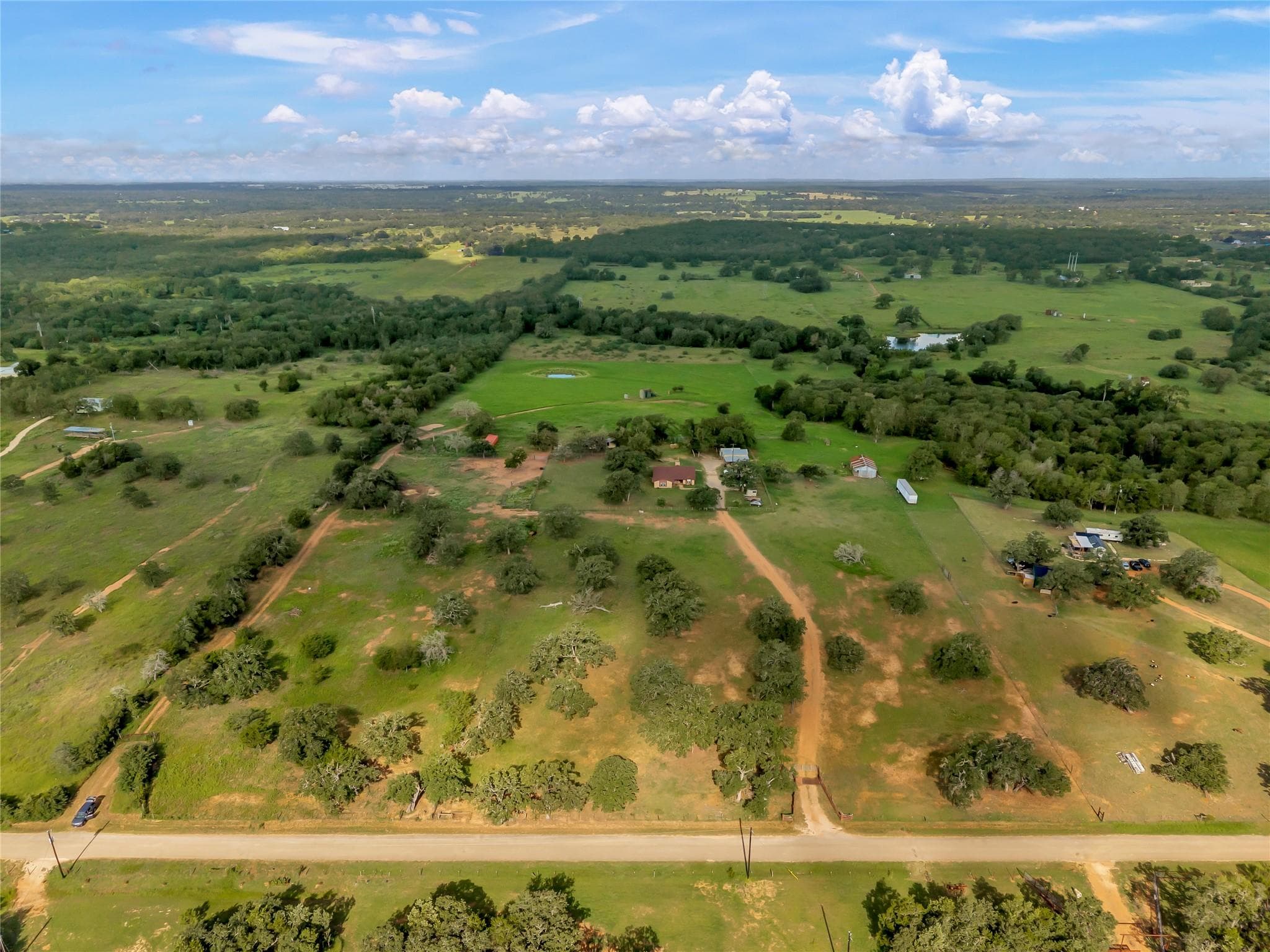 1080  League Line Rd