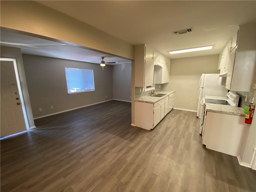 1053  Linde Ave  #1053