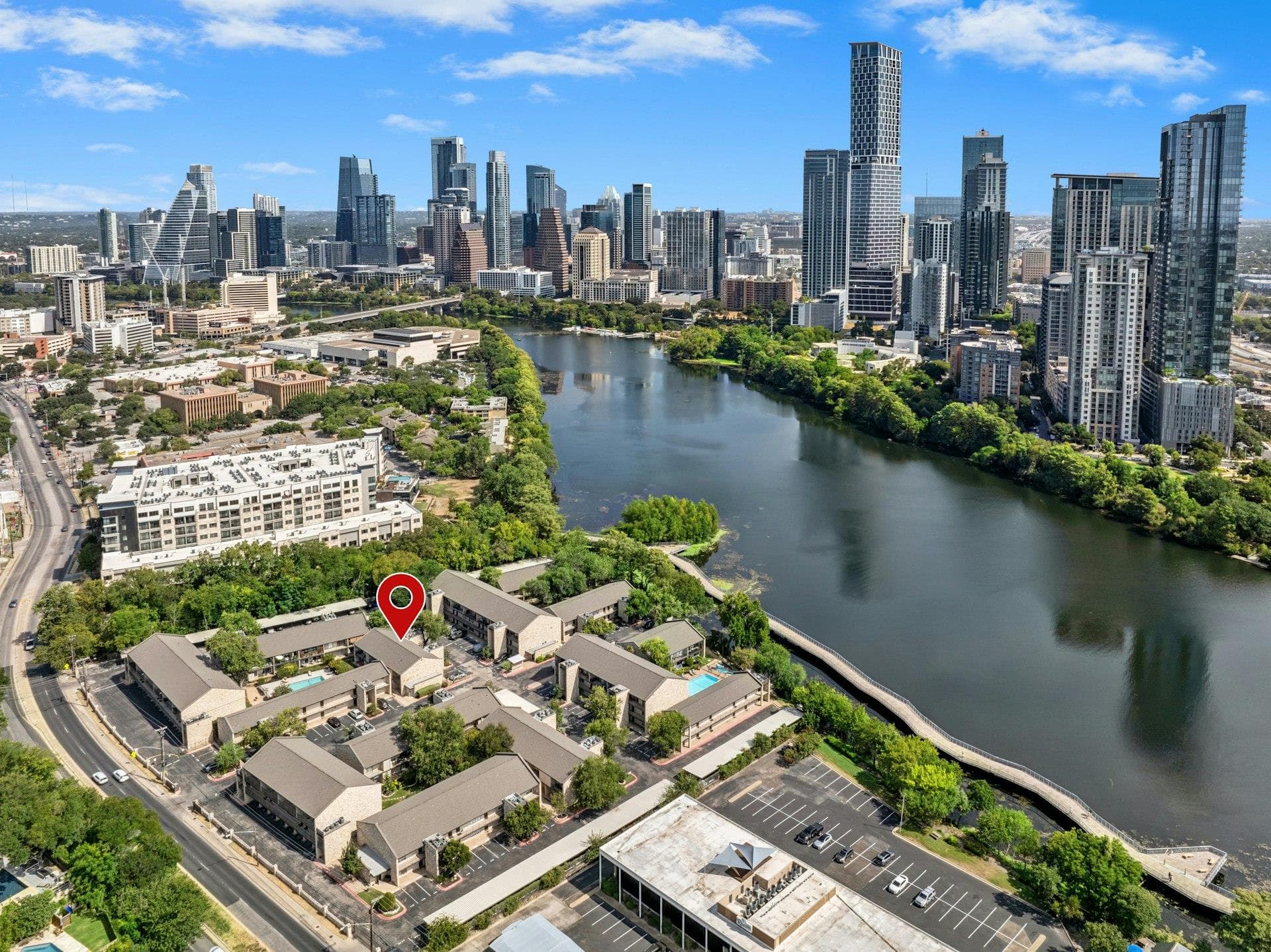 500 E Riverside Dr #114