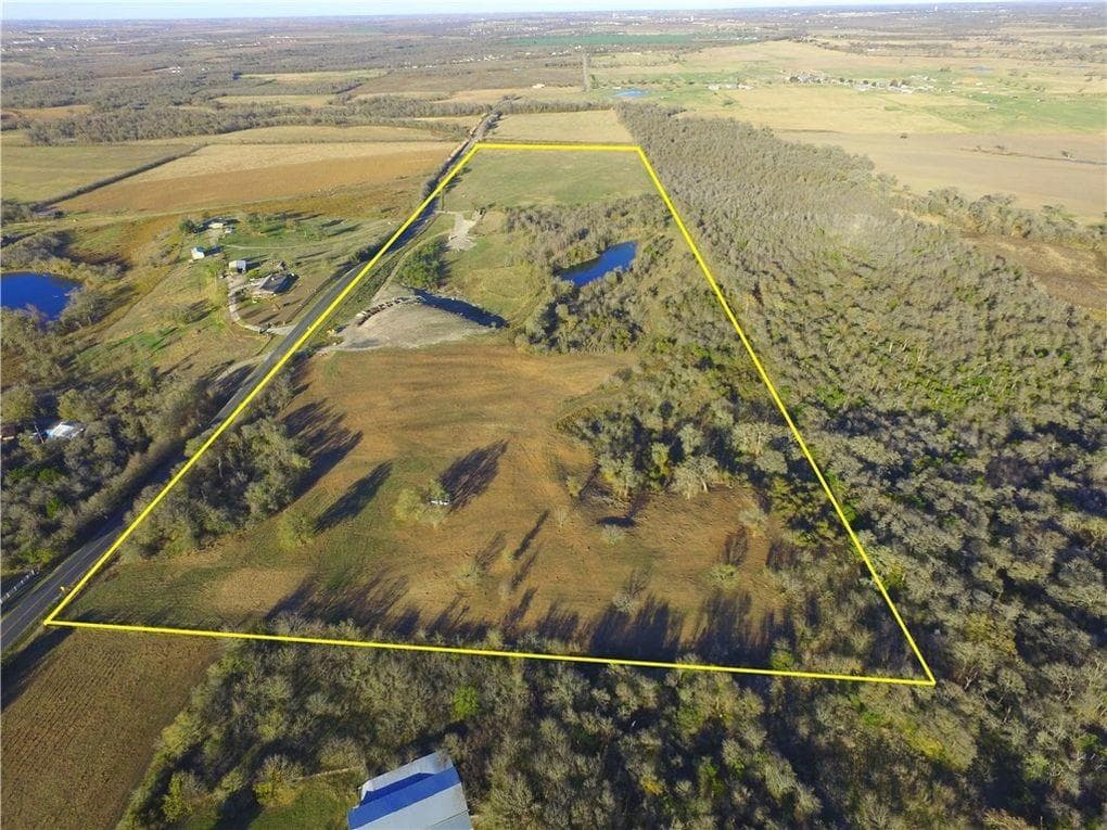10521 Bitting School Rd