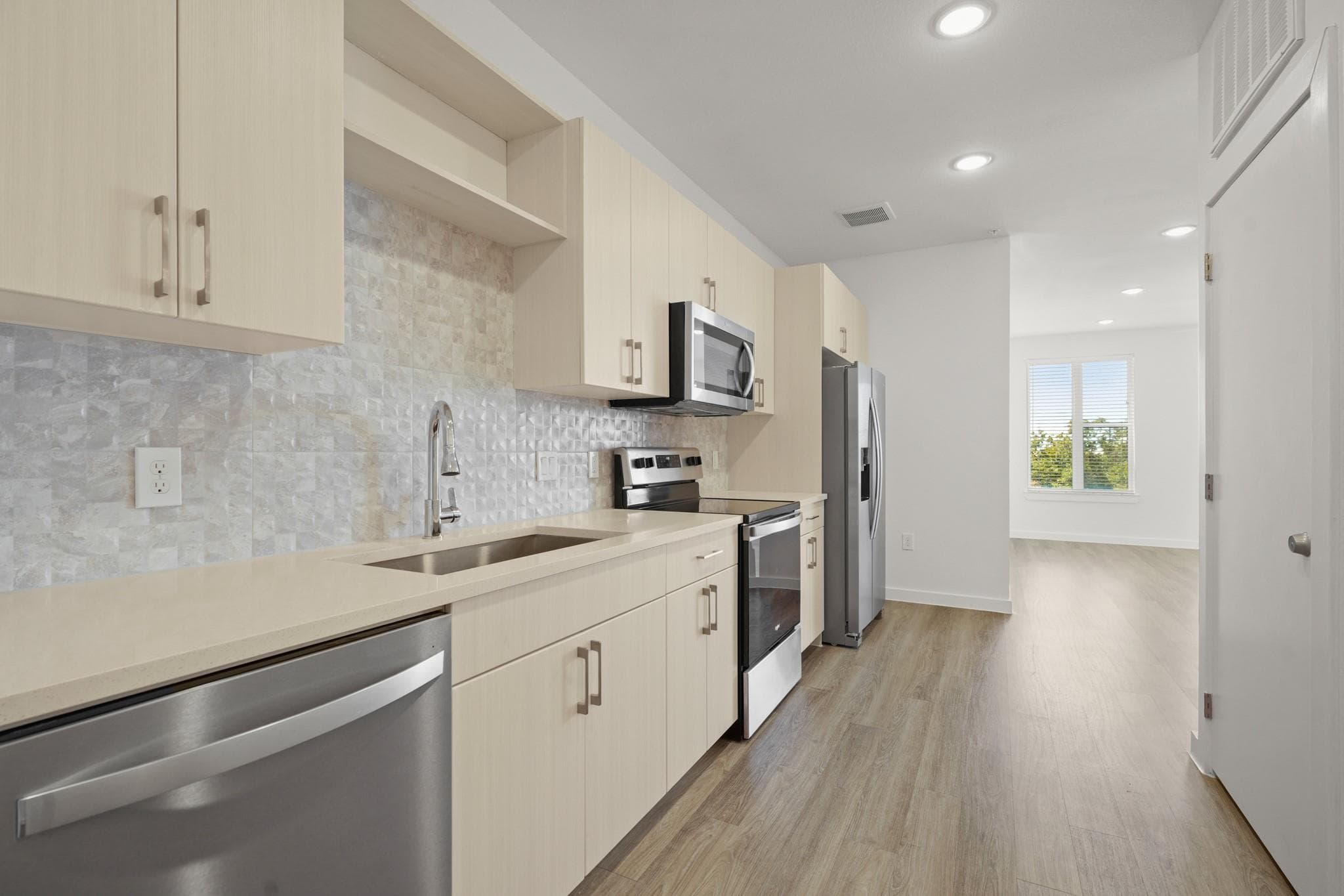 6324 N Lamar Blvd  #317