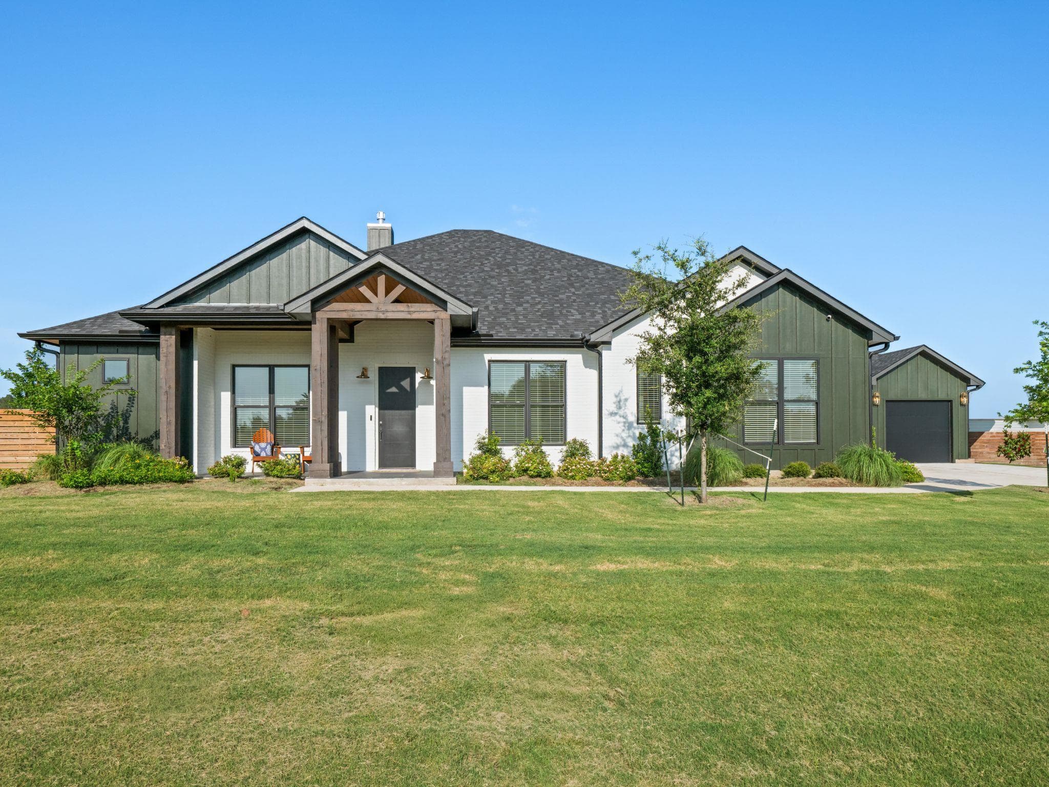 131  Hydrangea Dr