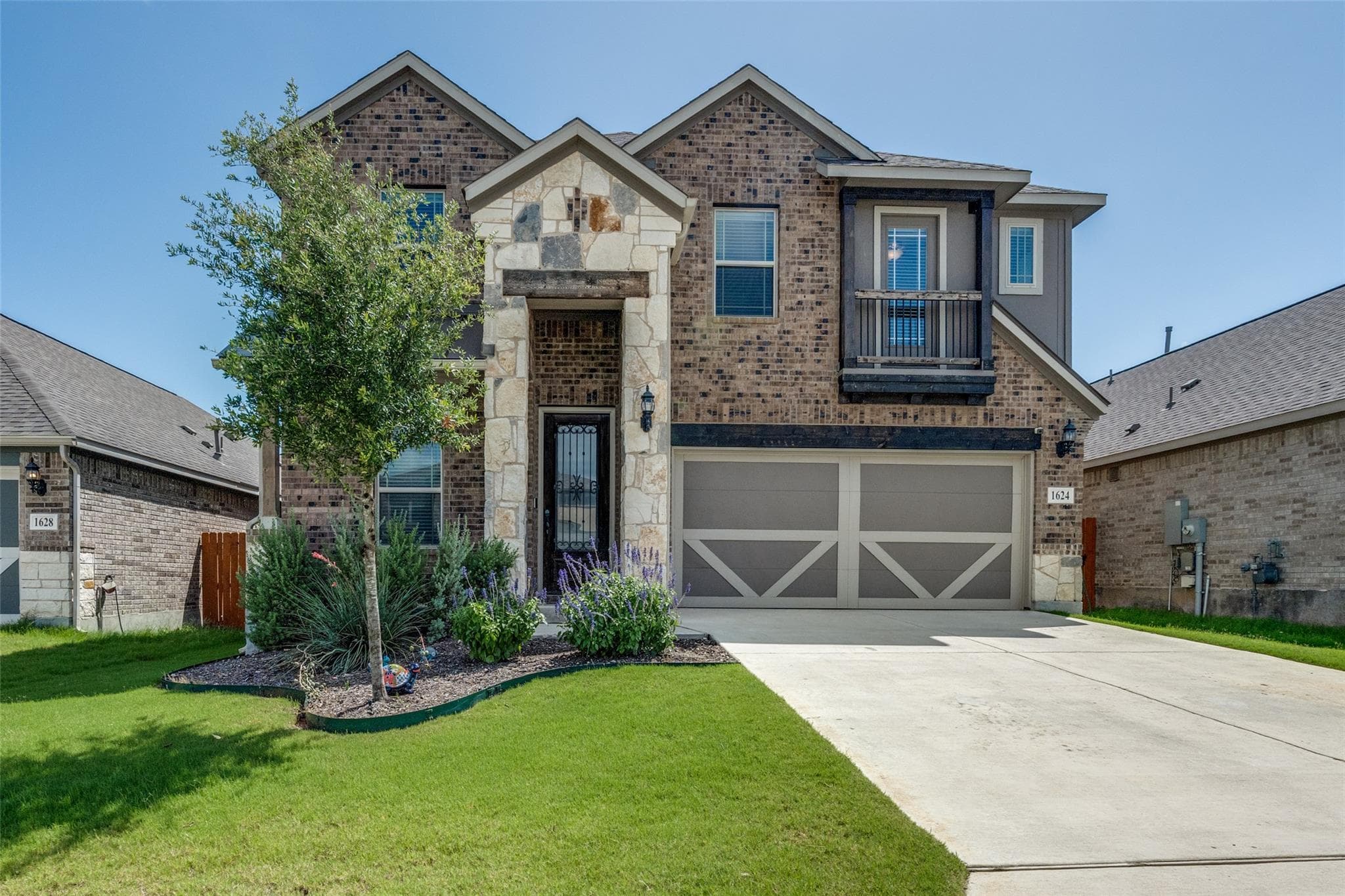 1624  Stone House Dr