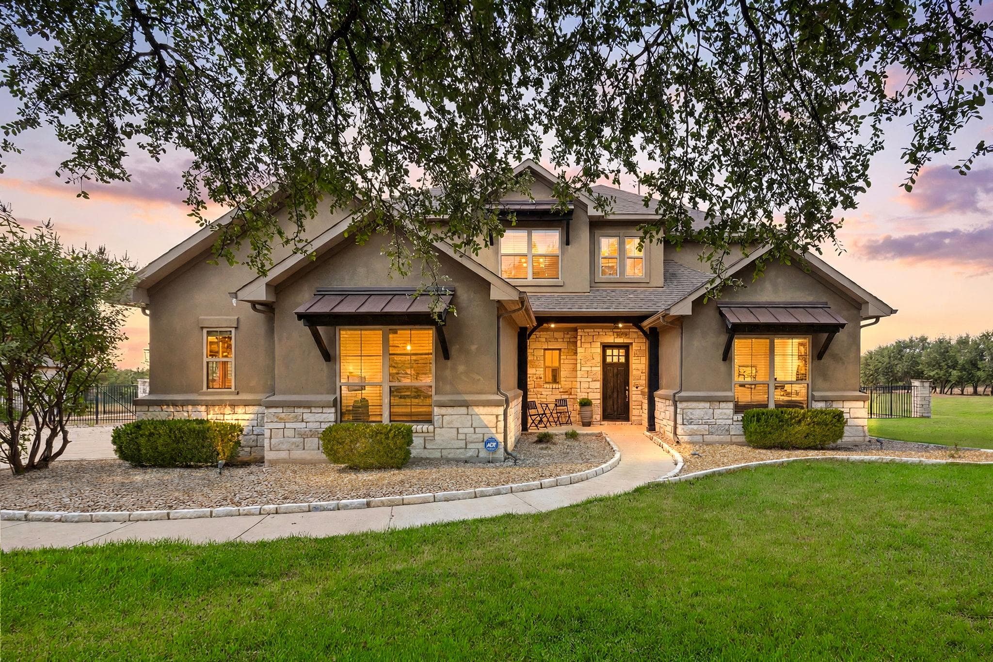 313  Escondido Dr