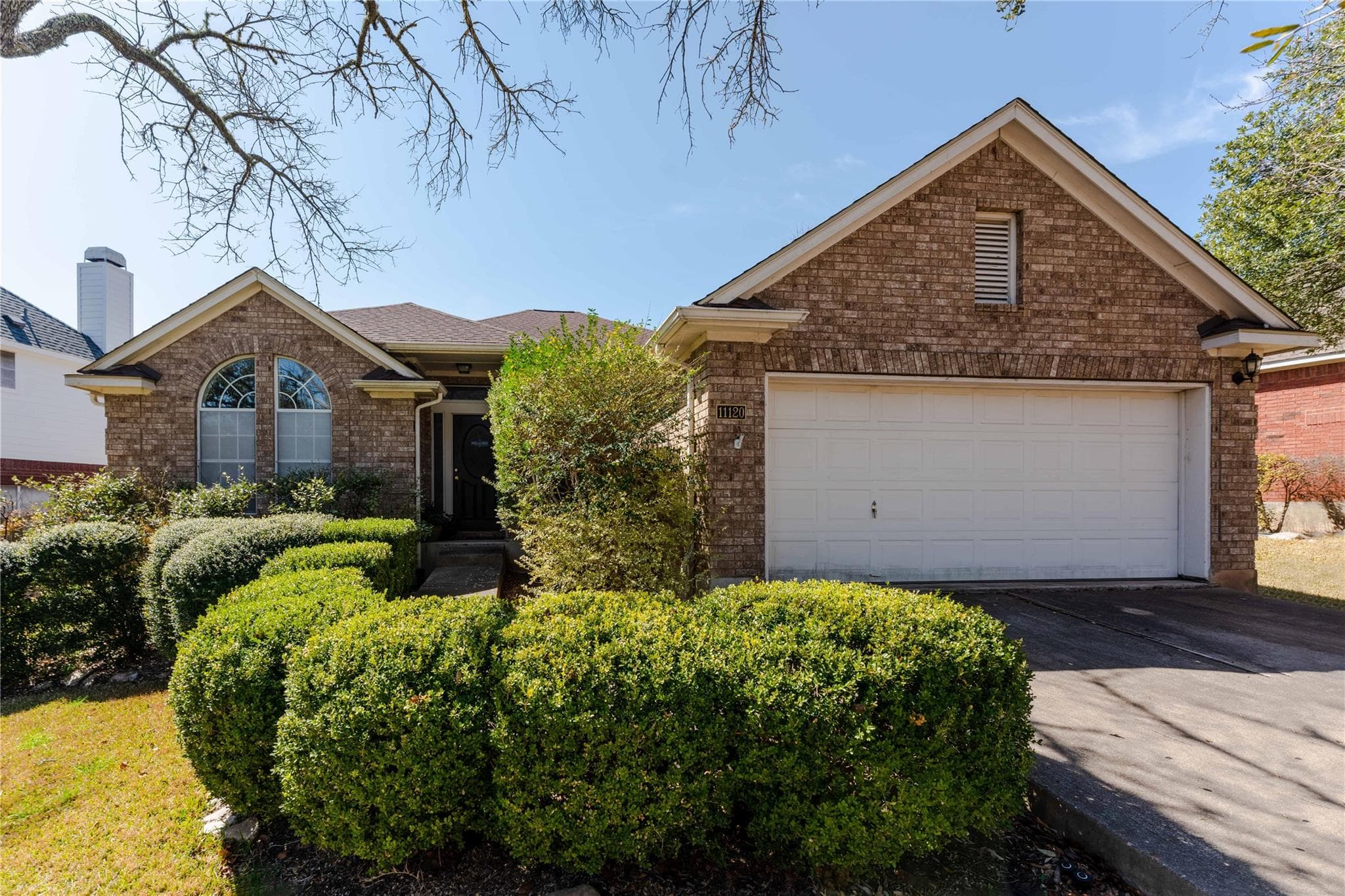 11120 Savin Hill Ln