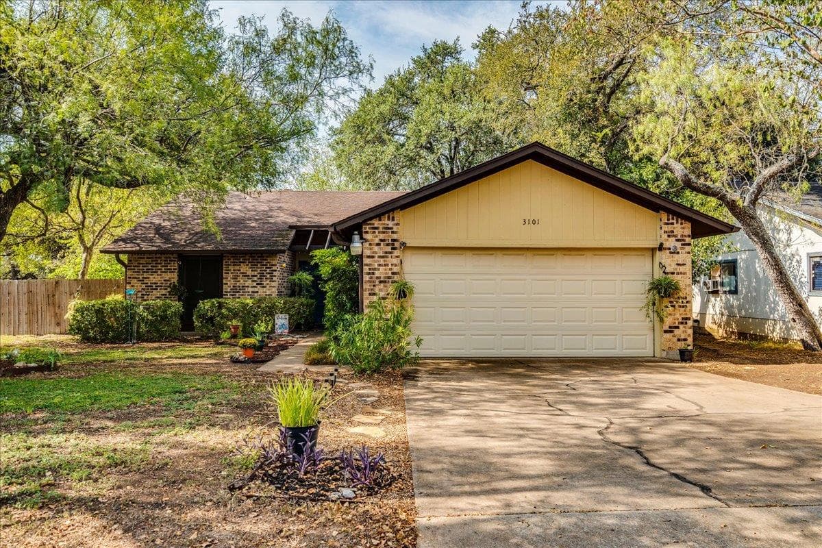 3101 Evanston Ln