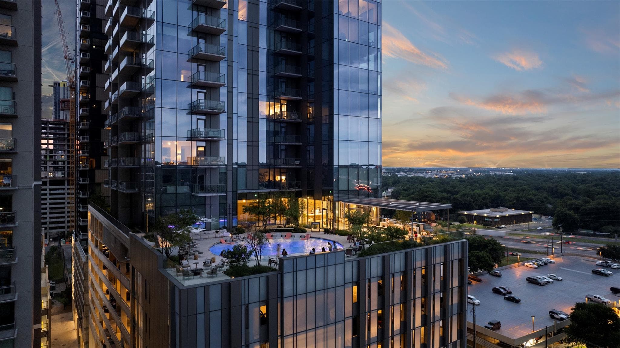 44  East Ave  #2510