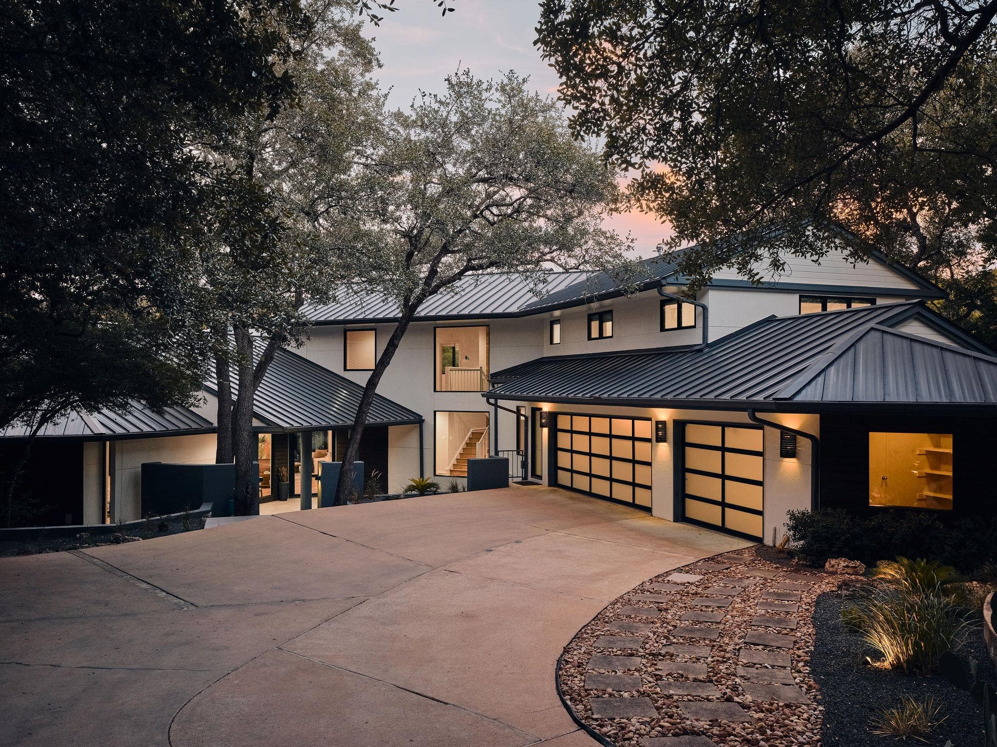 3200  Three Rivers Dr