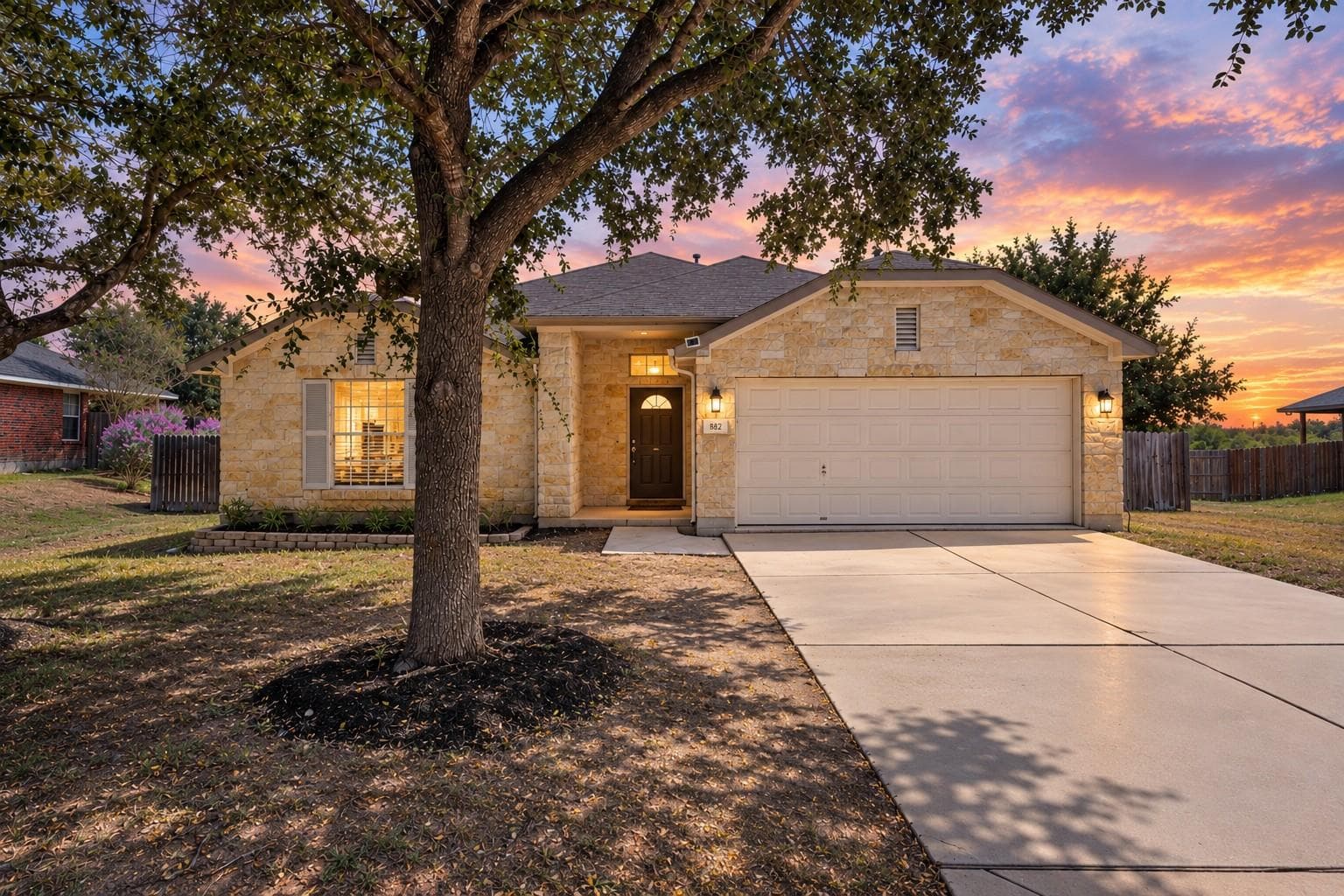 882  Shadow Creek Blvd