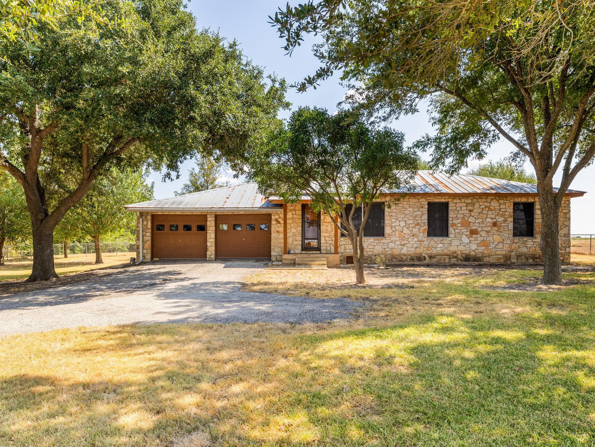 1501  County Road 421 None