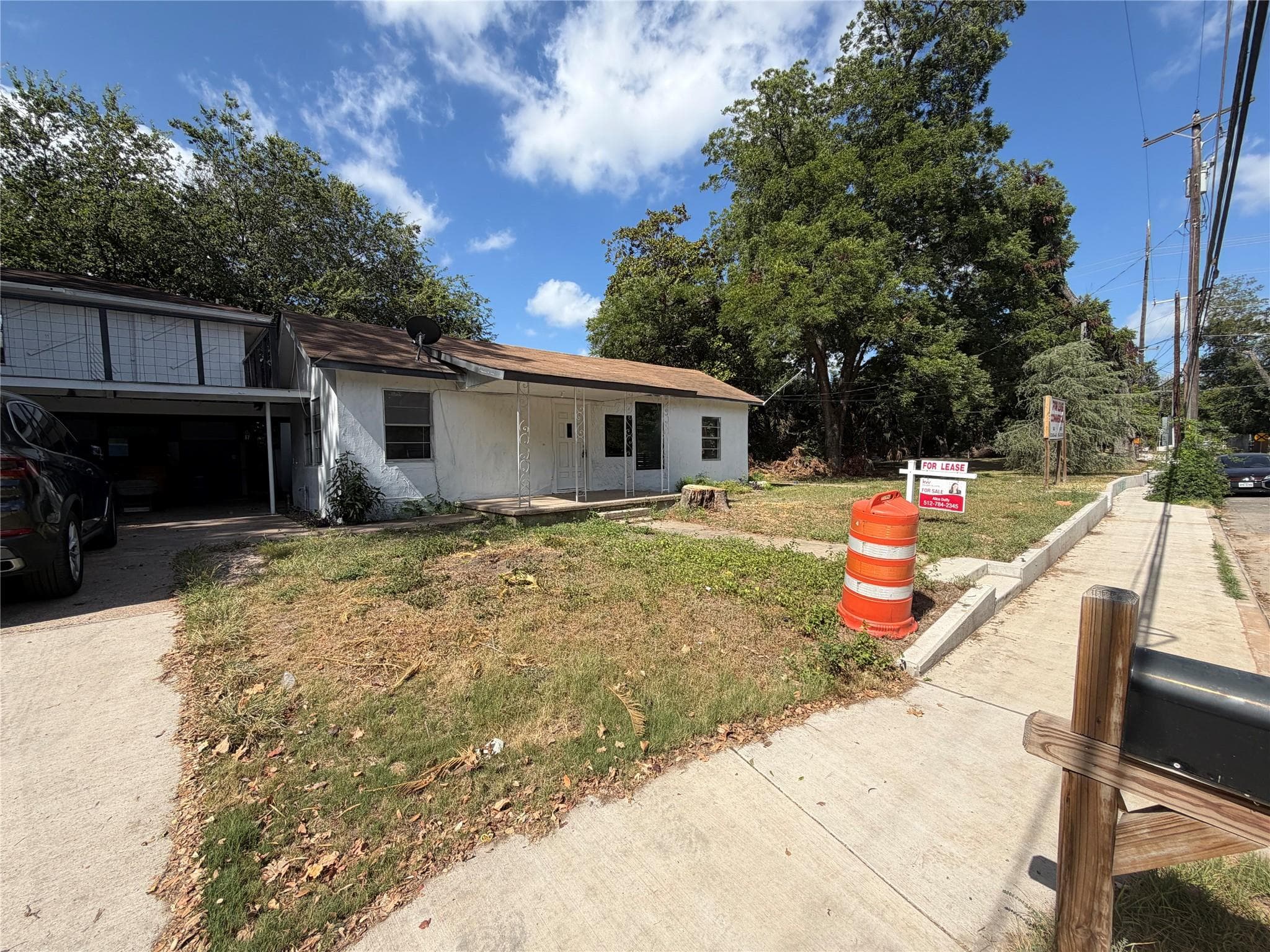 3213 Gonzales St
