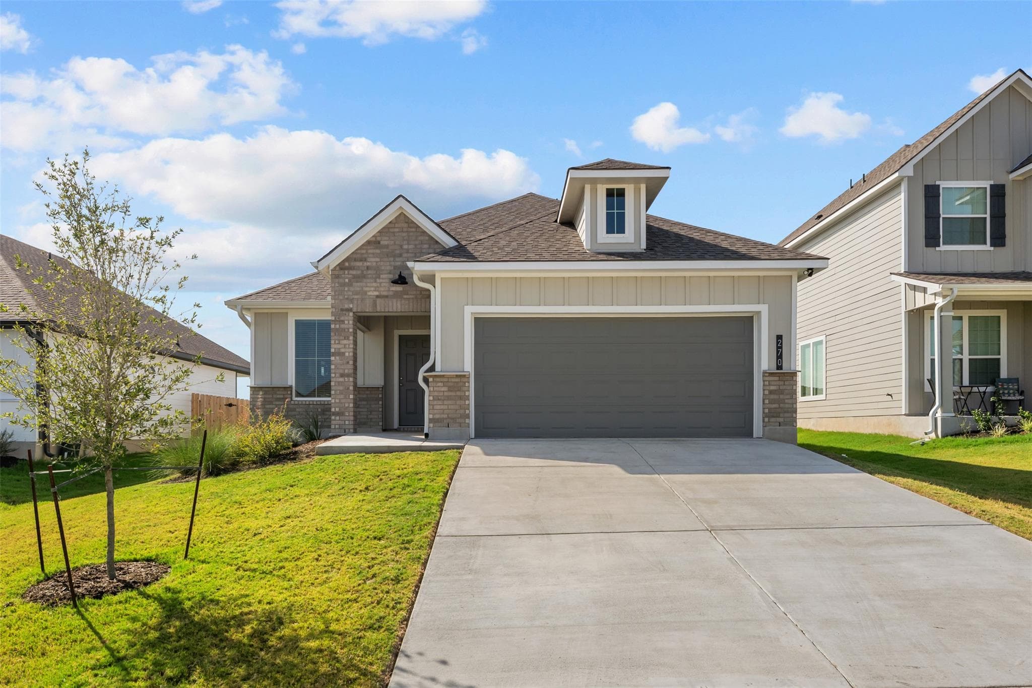 270  Boatright Blvd