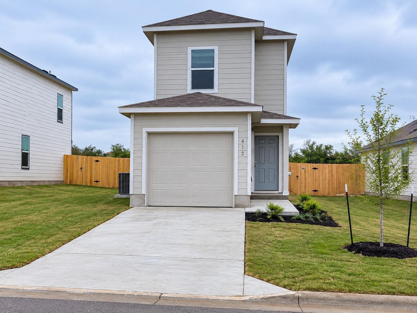 472  Marty Allen Loop