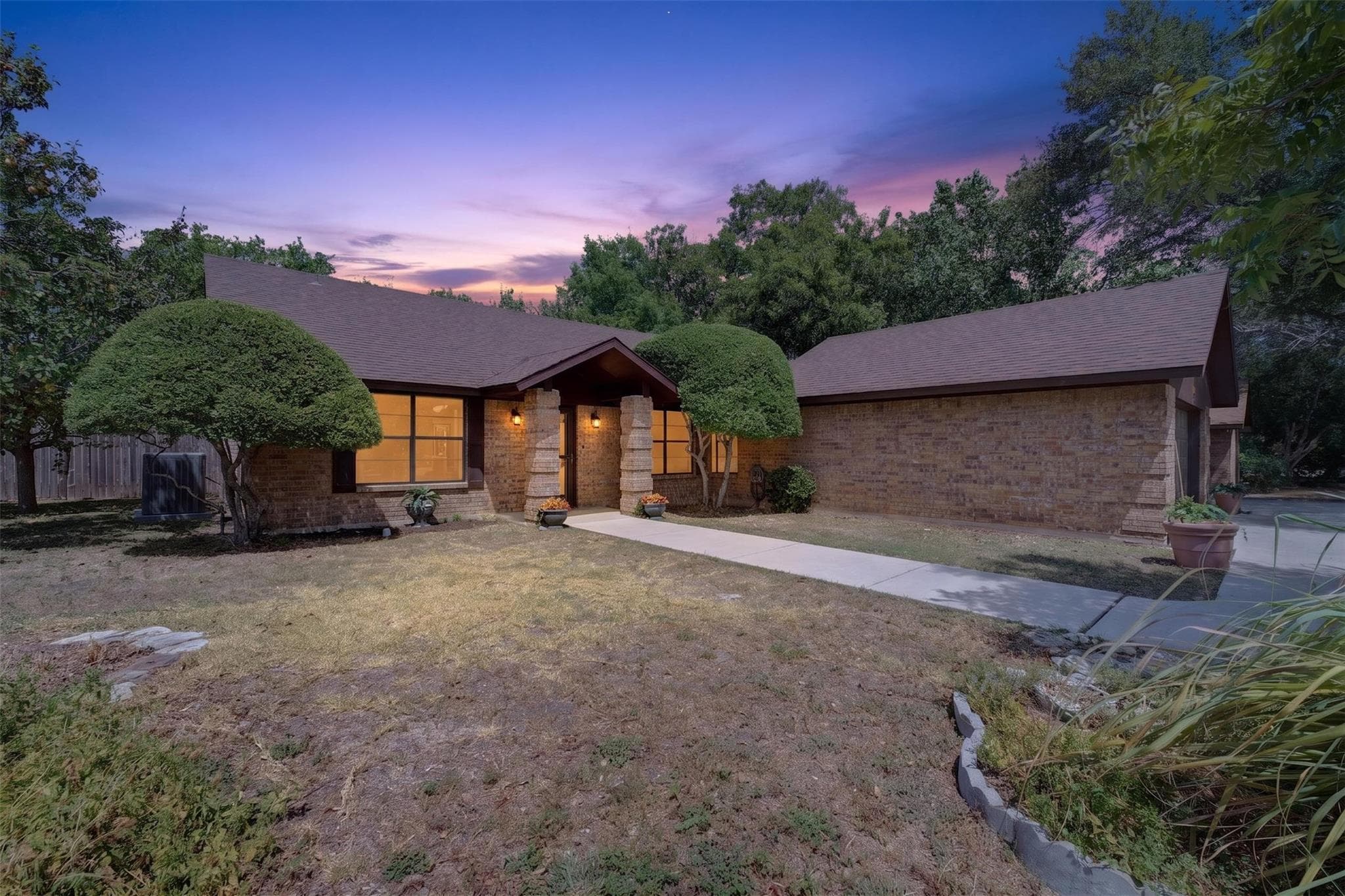 605  Bream Cir