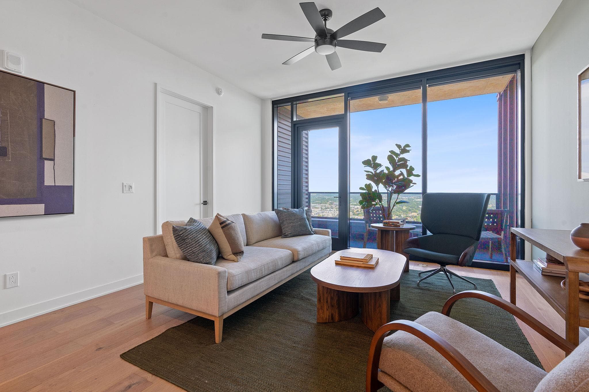 84  East Ave  #1705
