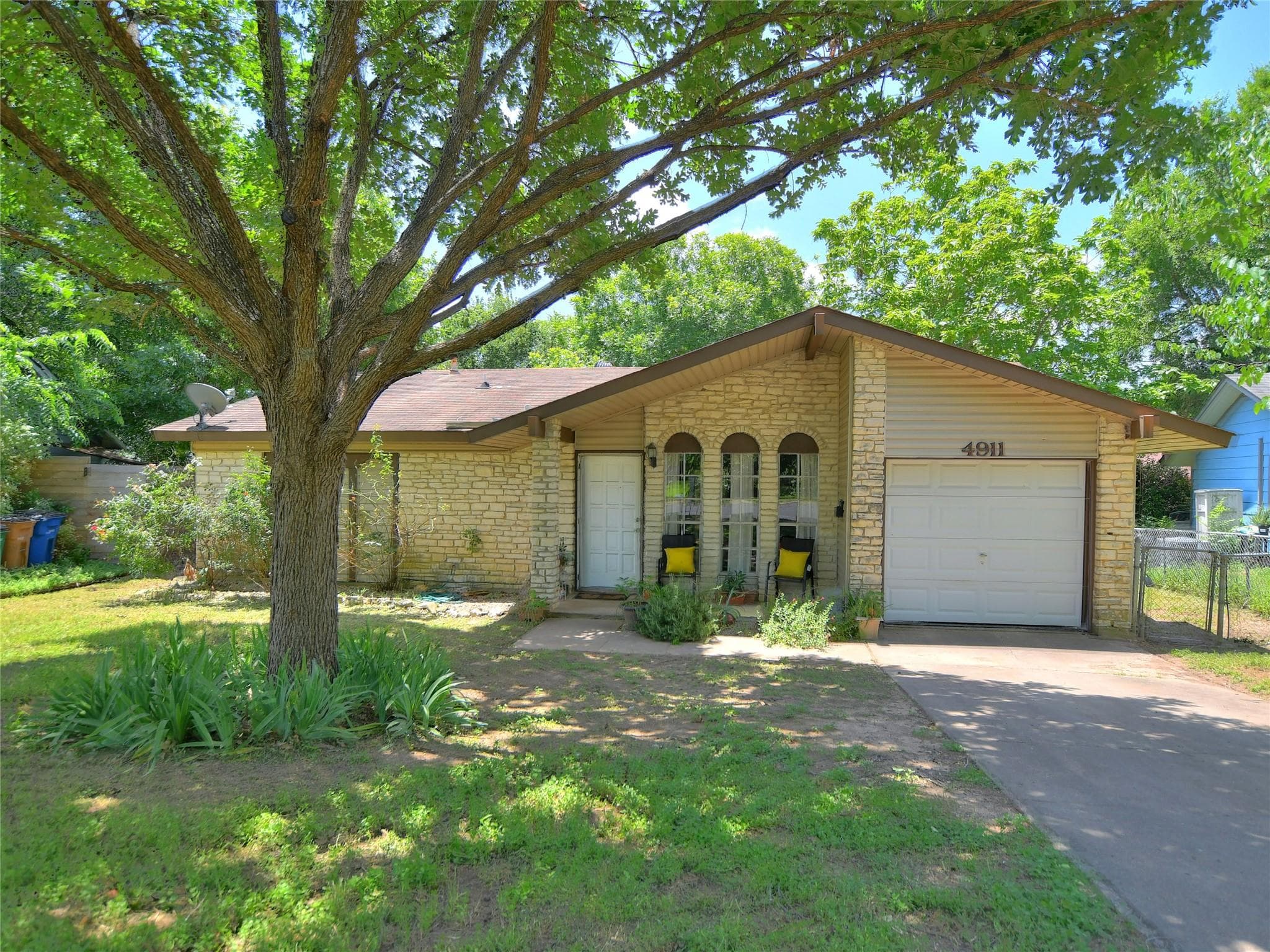 4911  Aberdeen Cir