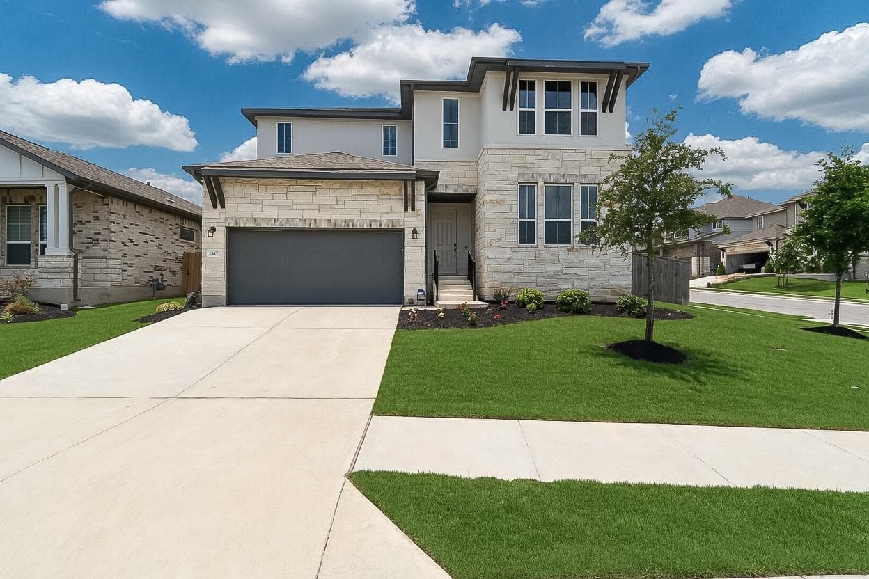 6401  Velvet Leaf Ln