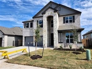 8211 Knoxville Trl