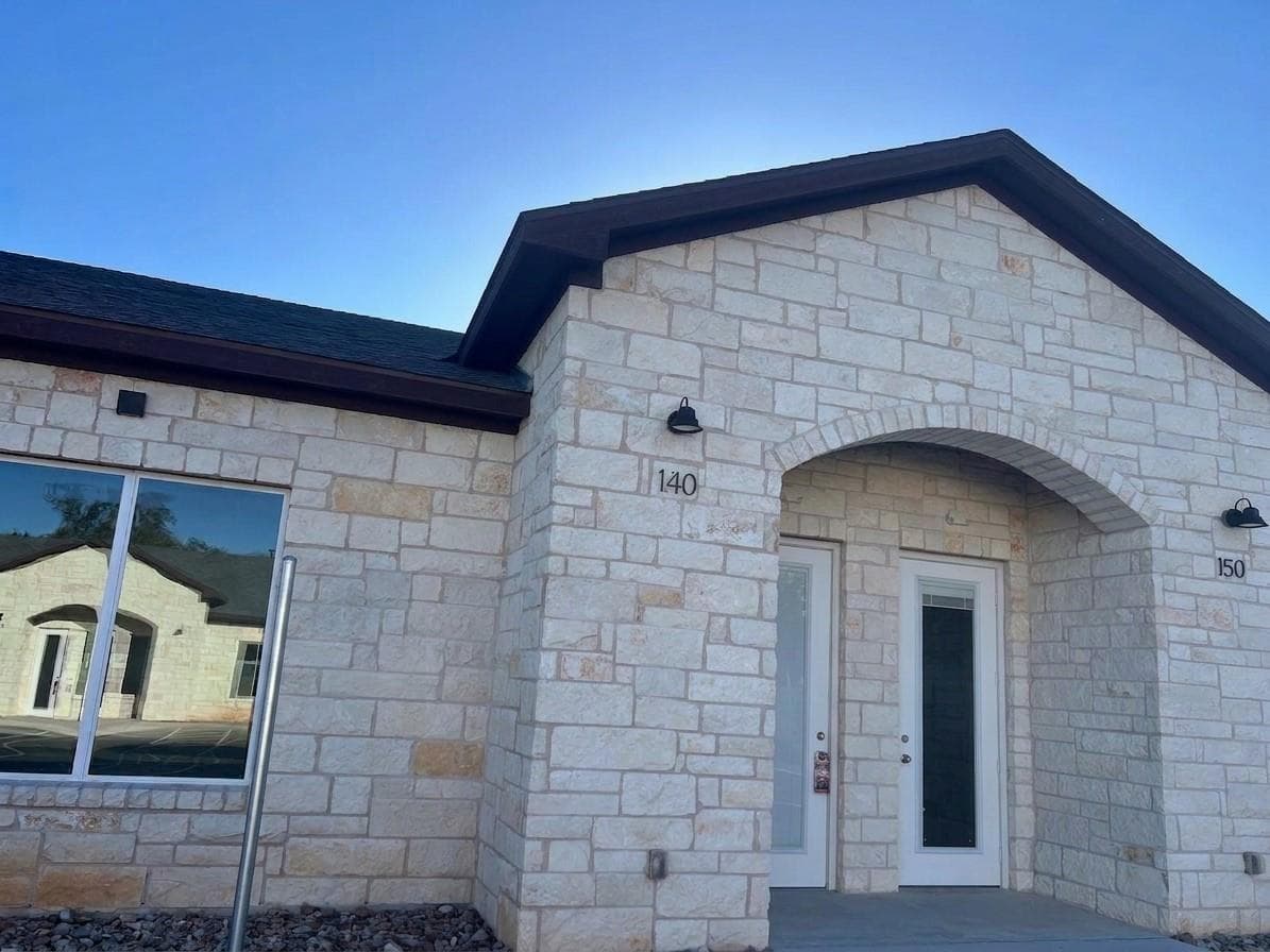 701  Crystal Falls Pkwy  #150