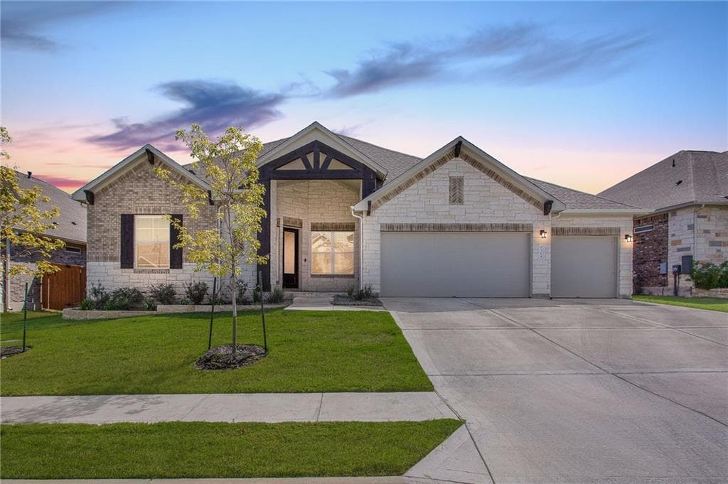 308  Milano Dr