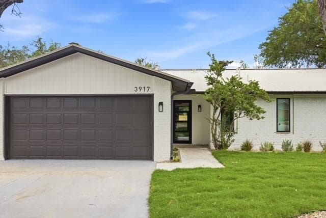 3917 Leafield Dr