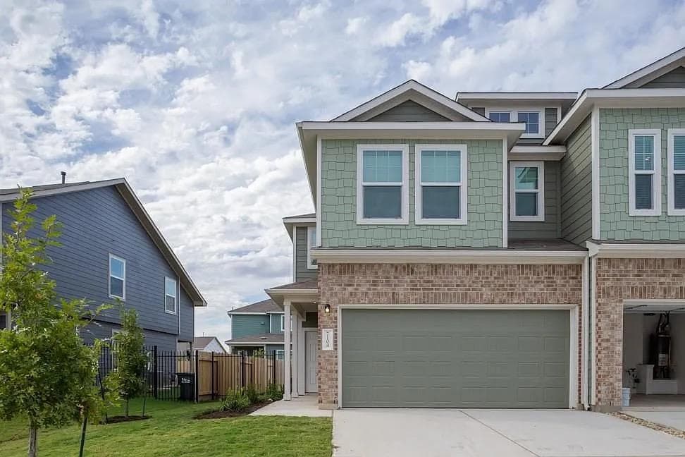 7104 Spotted Leaf Way