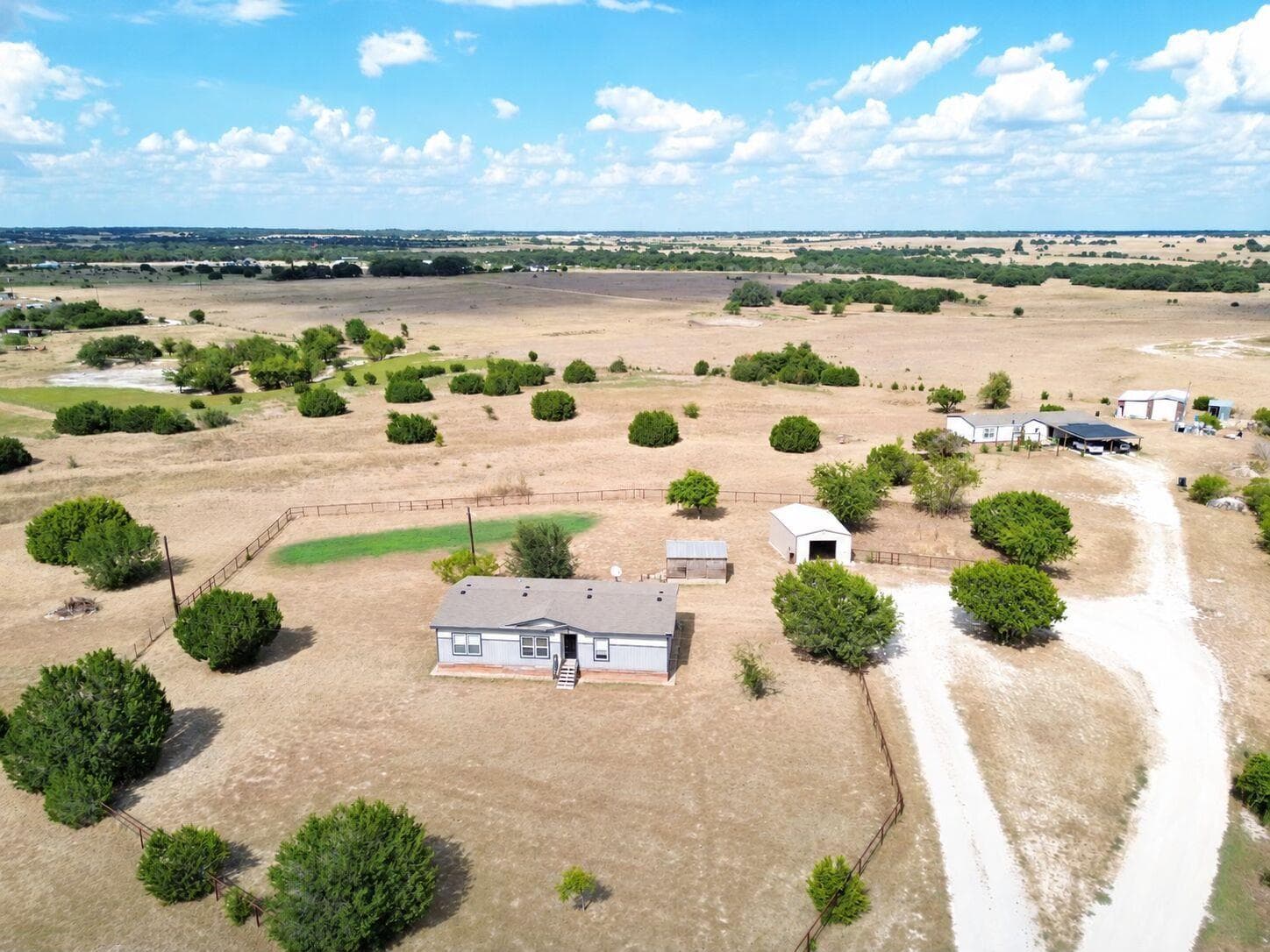 2000  County Road 251 Rd