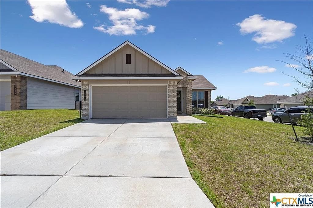 1905  Euclid Dr
