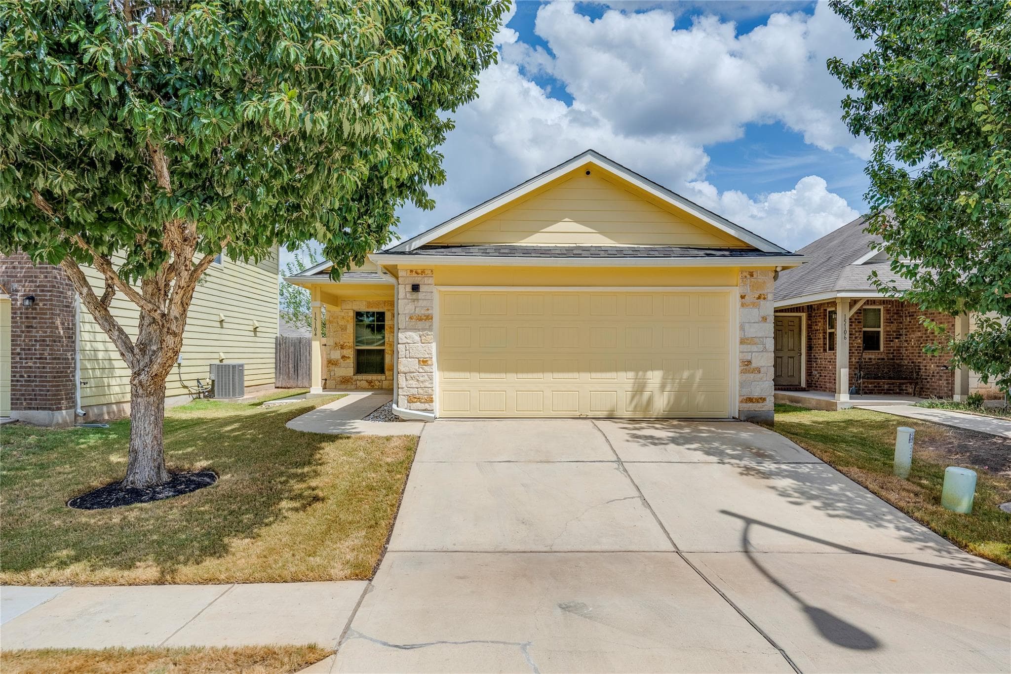 15104  Verela Dr