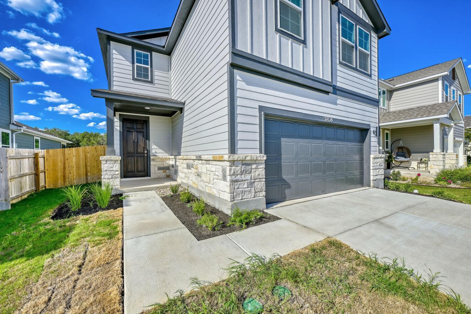 3208  Canyon River Ln None