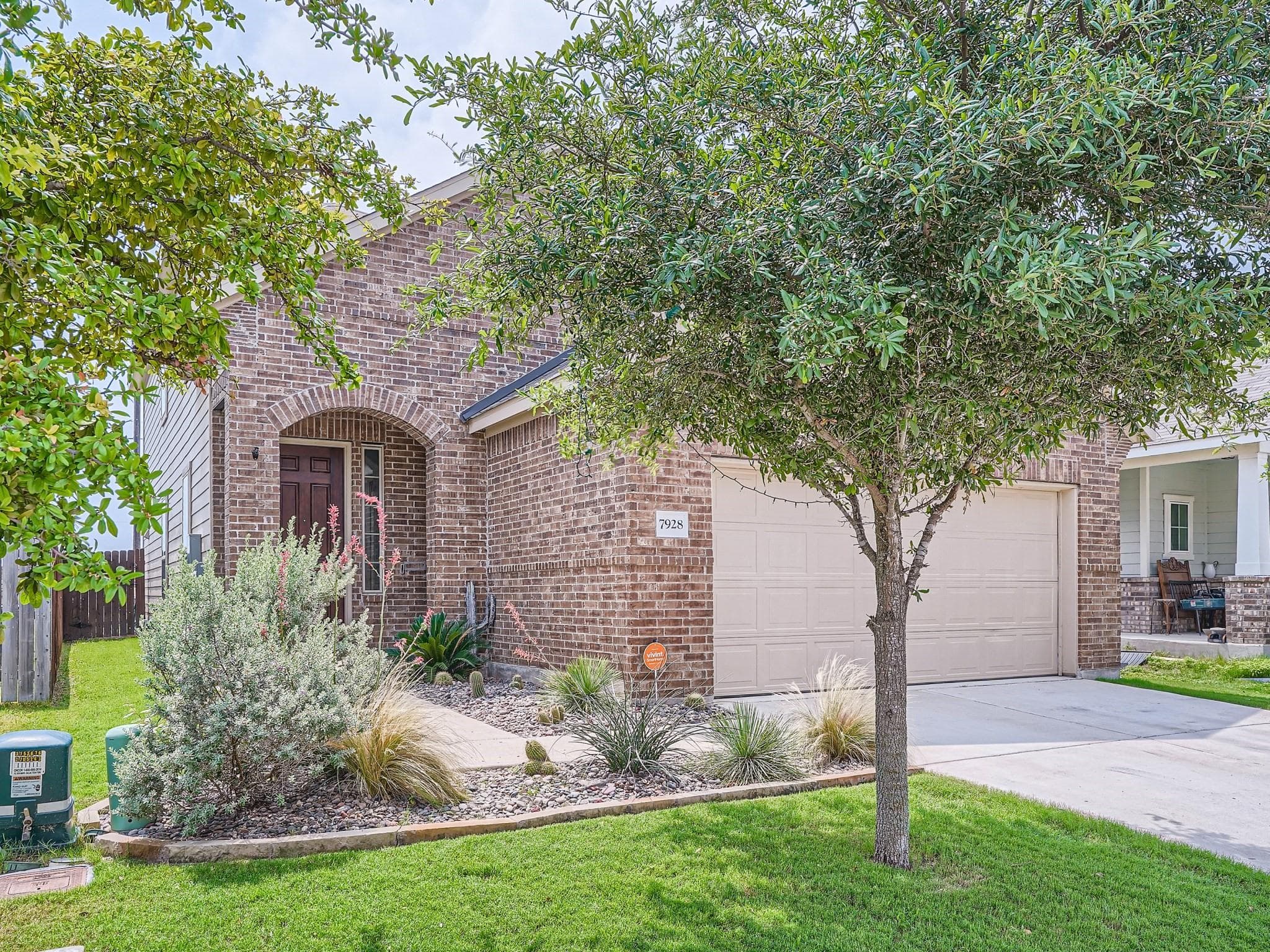 7928  Castelardo Pl